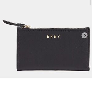New! DKNY Black Leather Bryant Park Compact Wallet